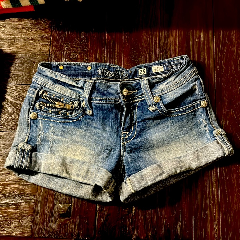 Miss Me Jean shorts
